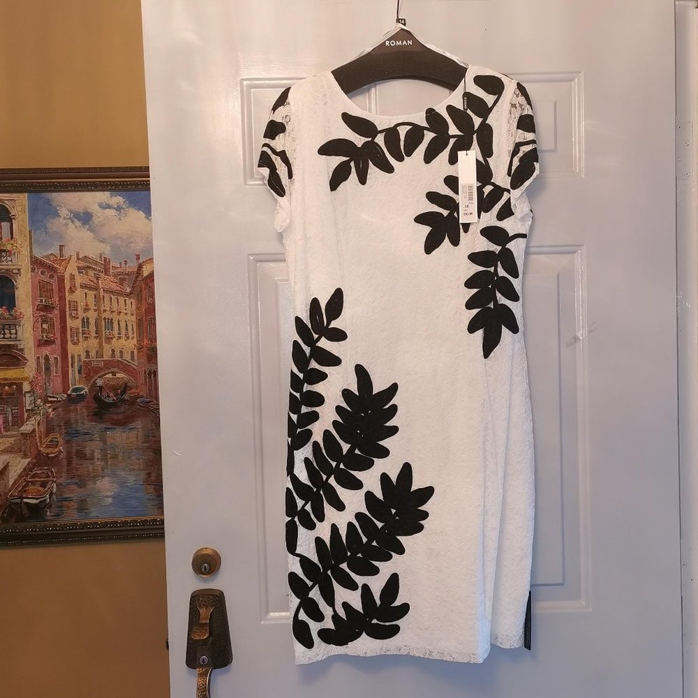 Roman dress